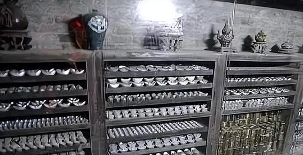 天国拯救蛛丝马迹主线攻略怎么做？详细步骤解析！